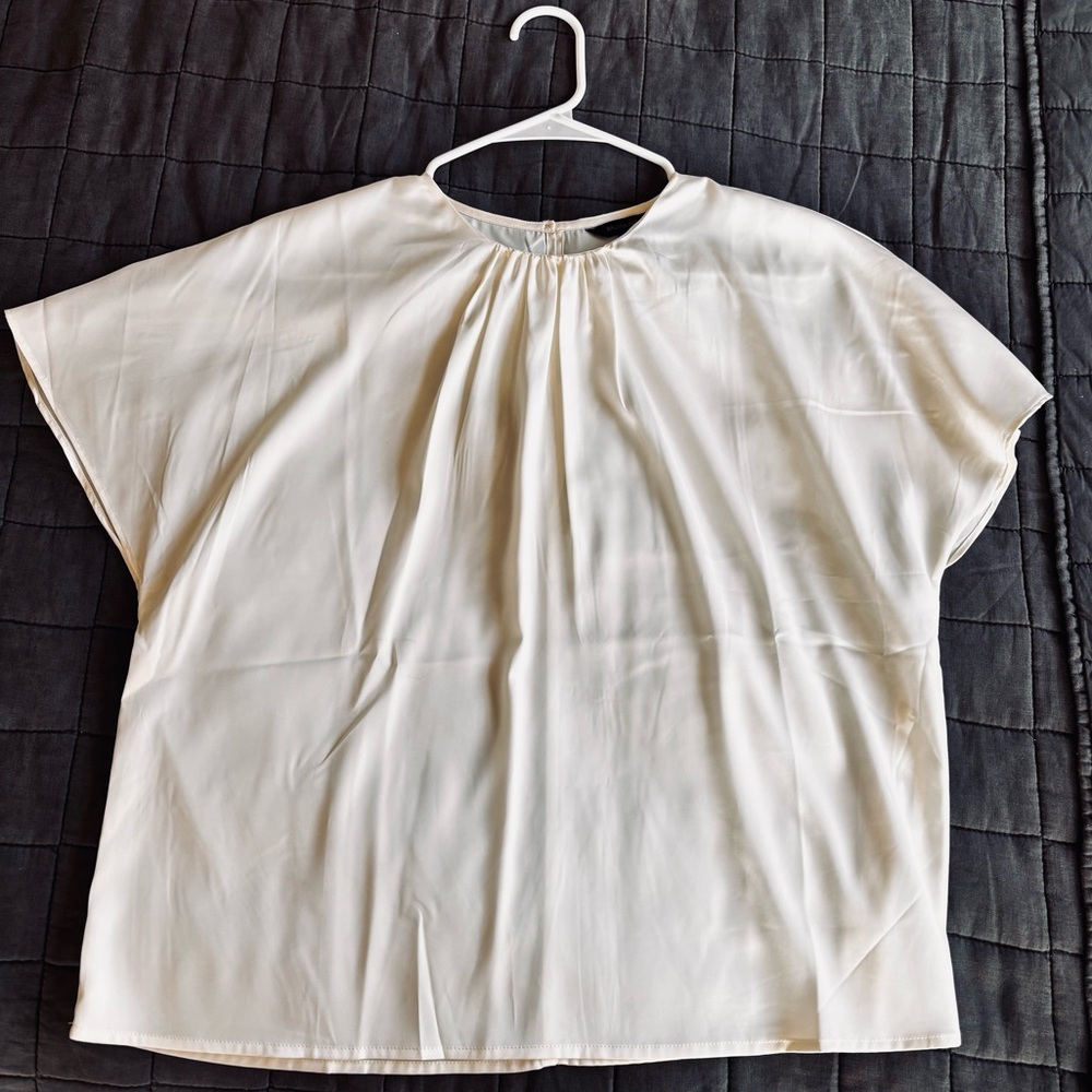 Banana Republic White Blouse